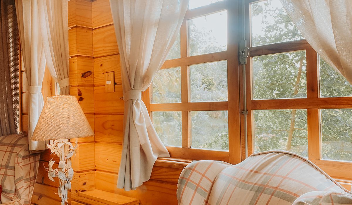 Space-Saving Furniture Ideas for Tiny Cabins